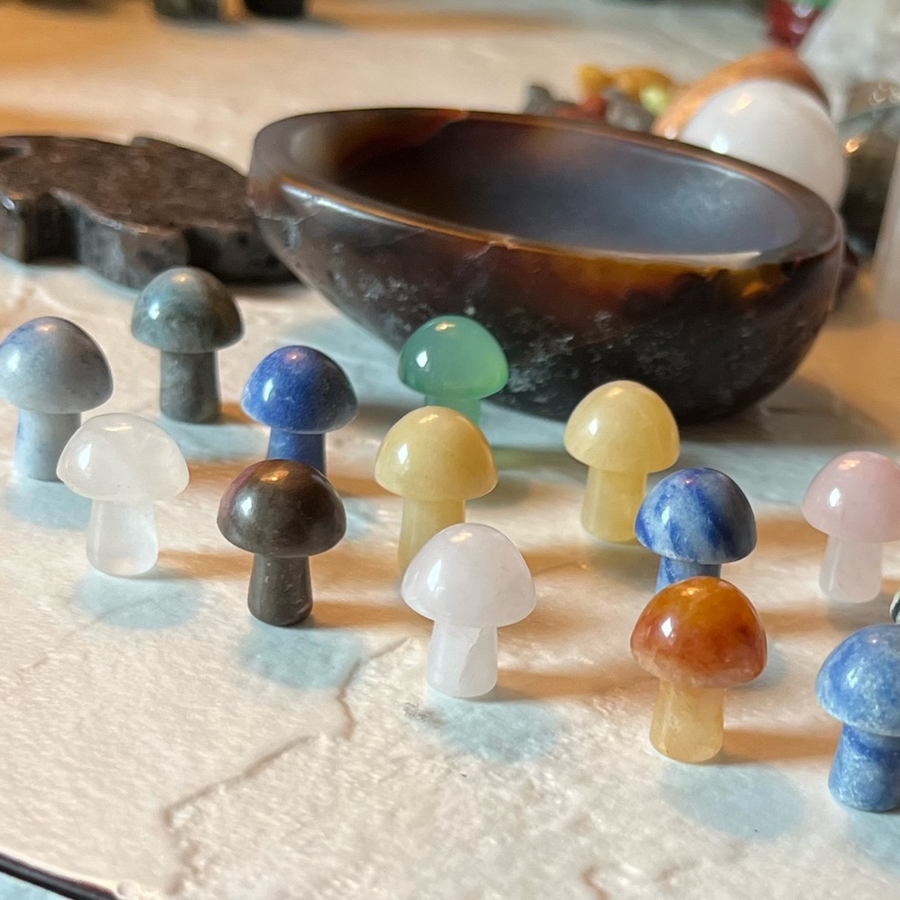 Mini Crystal Mushrooms